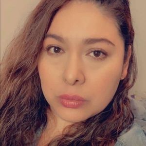 Meet your Posher, Rocio